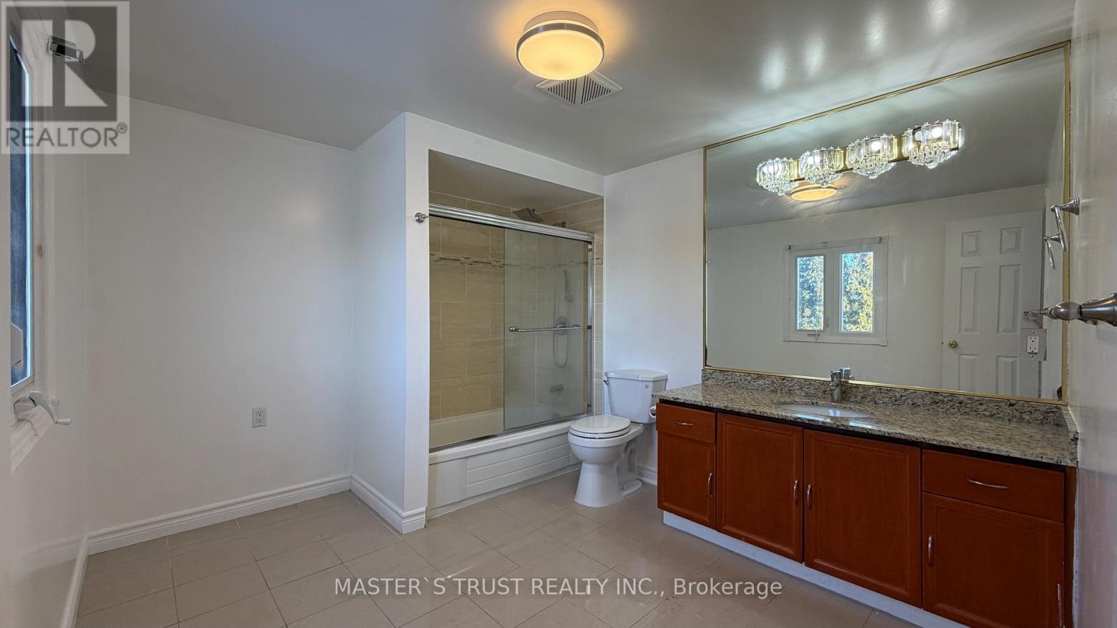 31 Goldhawk Trail, Toronto (Milliken), Ontario  M1V 3R4 - Photo 20 - E12596436