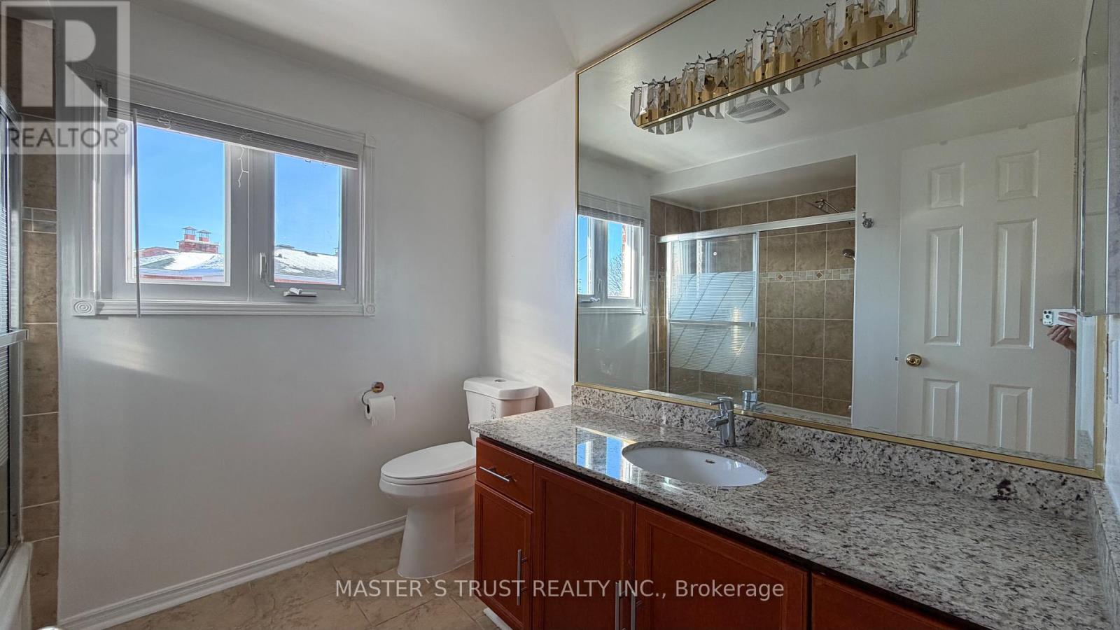 31 Goldhawk Trail, Toronto (Milliken), Ontario  M1V 3R4 - Photo 22 - E12596436