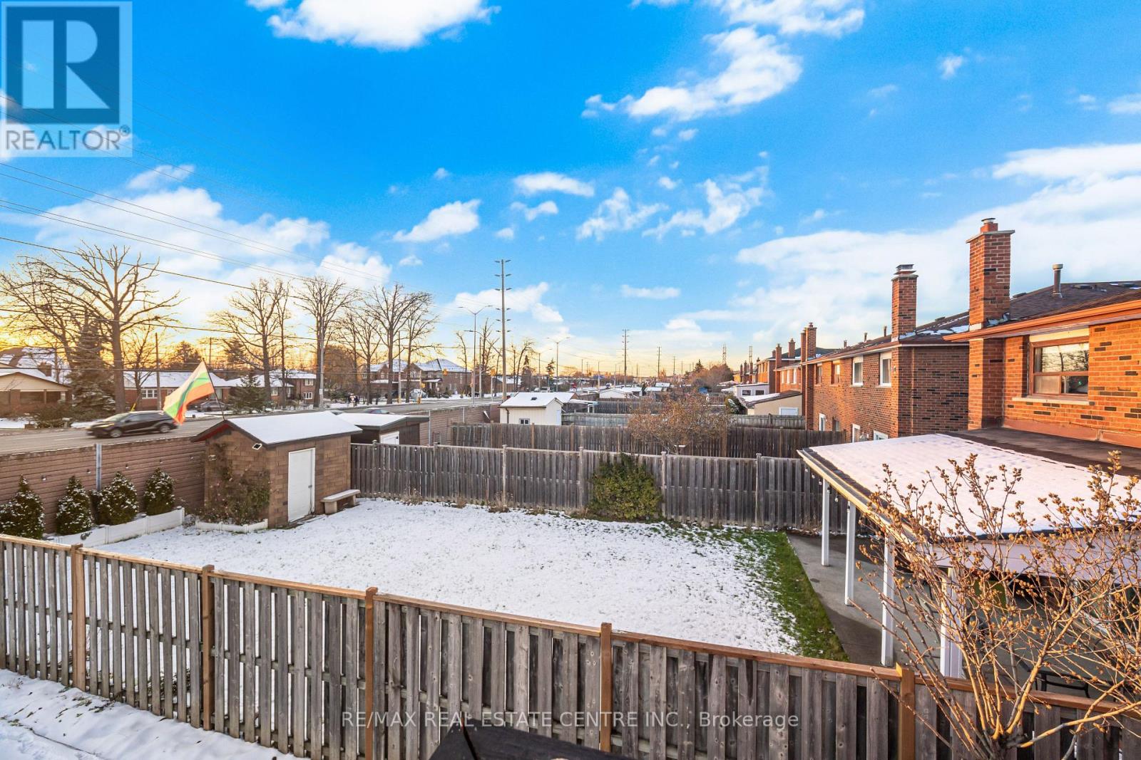 4262 Poltava Crescent, Mississauga, Ontario  L4W 3C2 - Photo 32 - W12598042