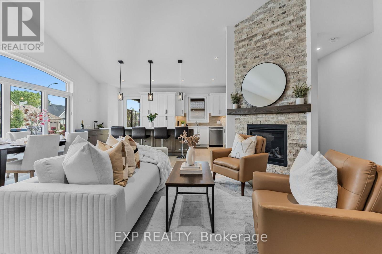 4242 Village Creek Drive, Fort Erie, Ontario L0S 1S0 - Photo 10 - X12598300