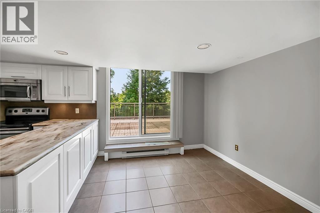 150 Wilson Street W Unit# Ph1, Ancaster, Ontario  L9G 4E7 - Photo 18 - 40792038