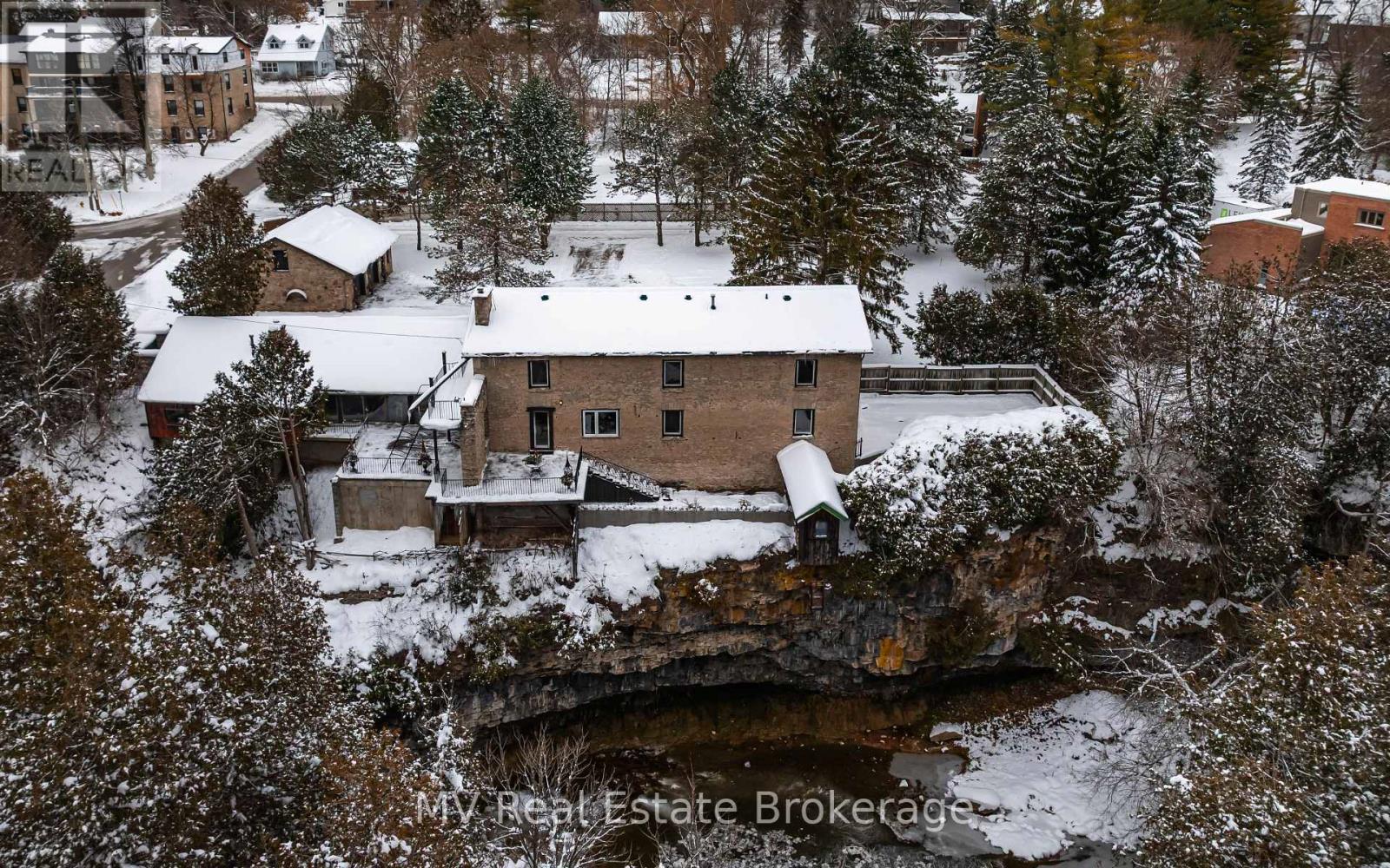 6 Millridge Estate Private, Centre Wellington, Ontario  N0B 1S0 - Photo 48 - X12598304