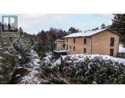 6 Millridge Estate Private, Centre Wellington (Elora/Salem), Ca