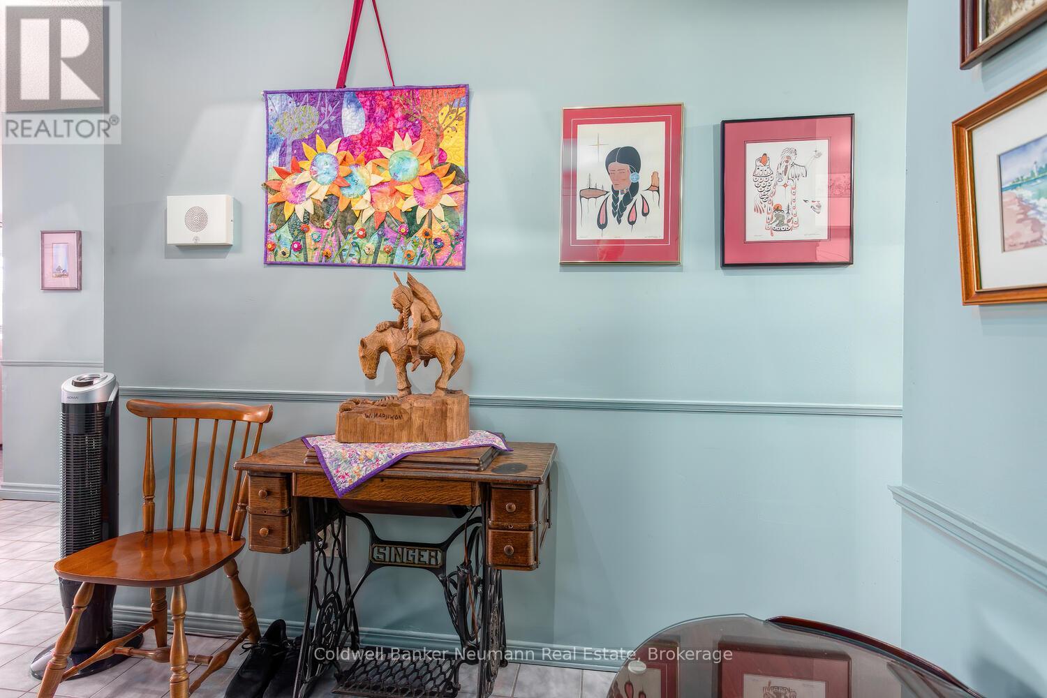 205 - 23 Woodlawn Road E, Guelph, Ontario N1H 7G6 - Photo 10 - X12598368