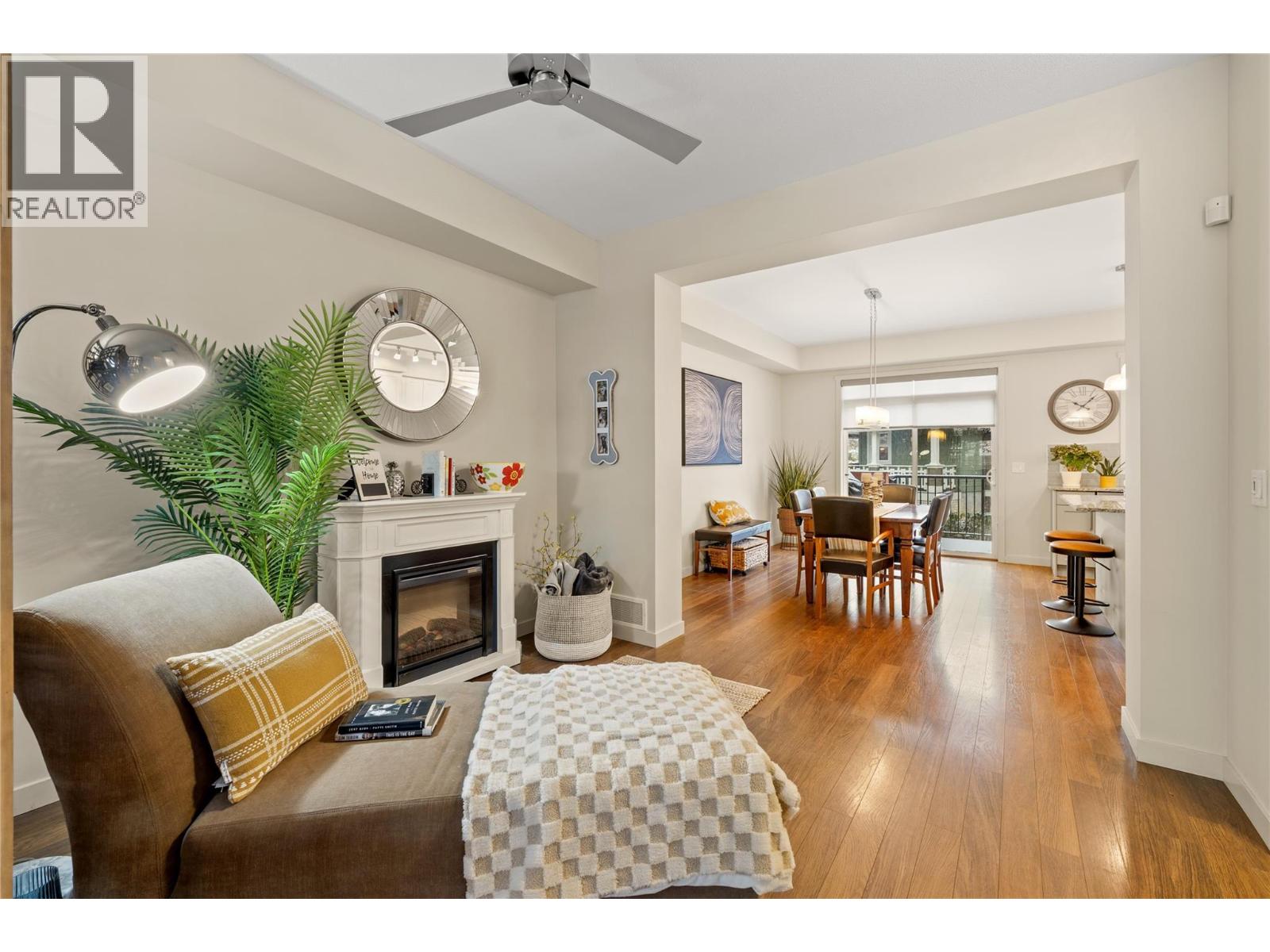 5451 South Perimeter Way, Kelowna, British Columbia  V1W 5H9 - Photo 4 - 10370277