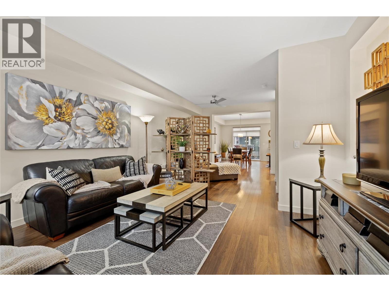 5451 South Perimeter Way, Kelowna, British Columbia  V1W 5H9 - Photo 2 - 10370277