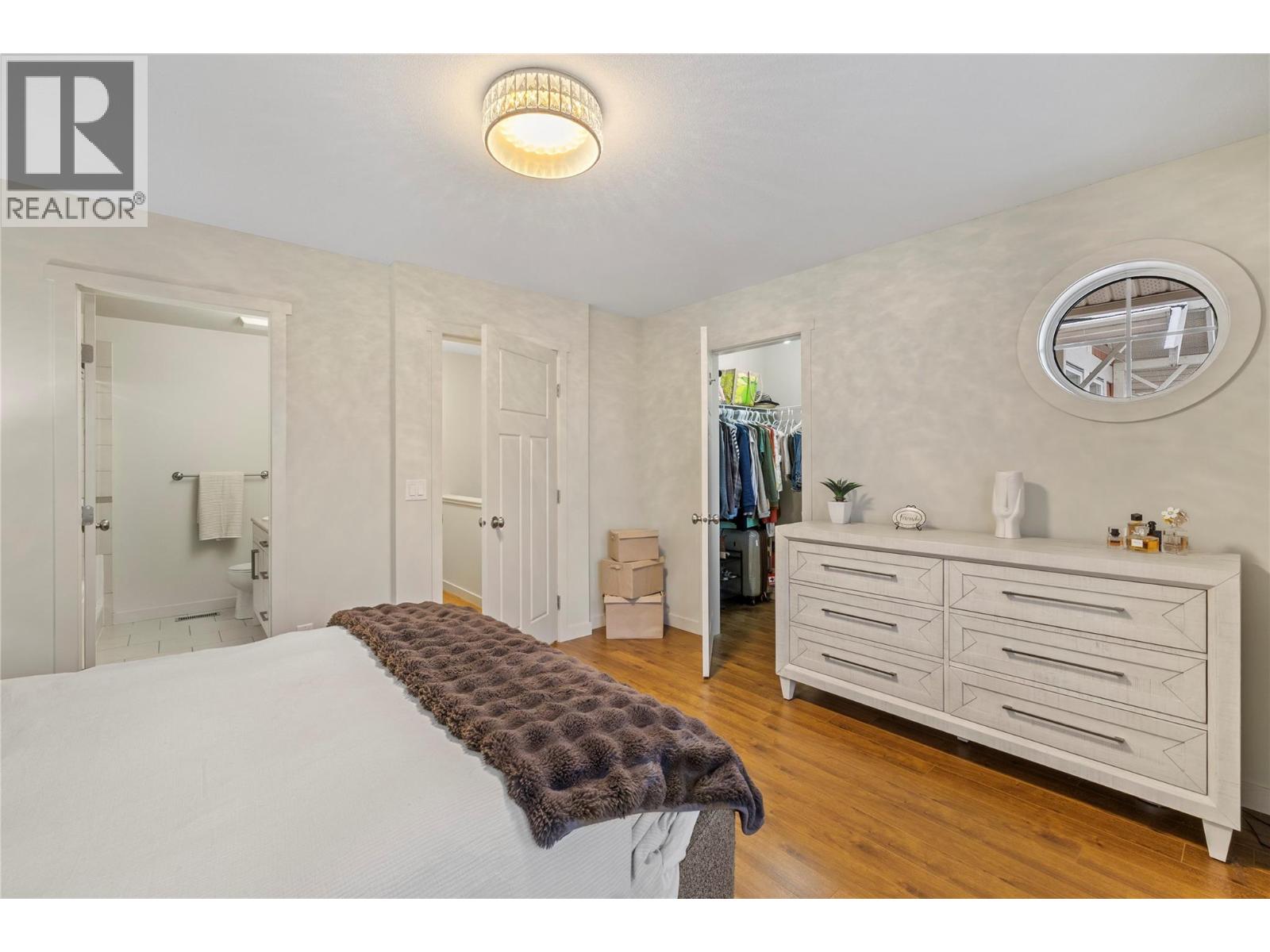 5451 South Perimeter Way, Kelowna, British Columbia  V1W 5H9 - Photo 15 - 10370277