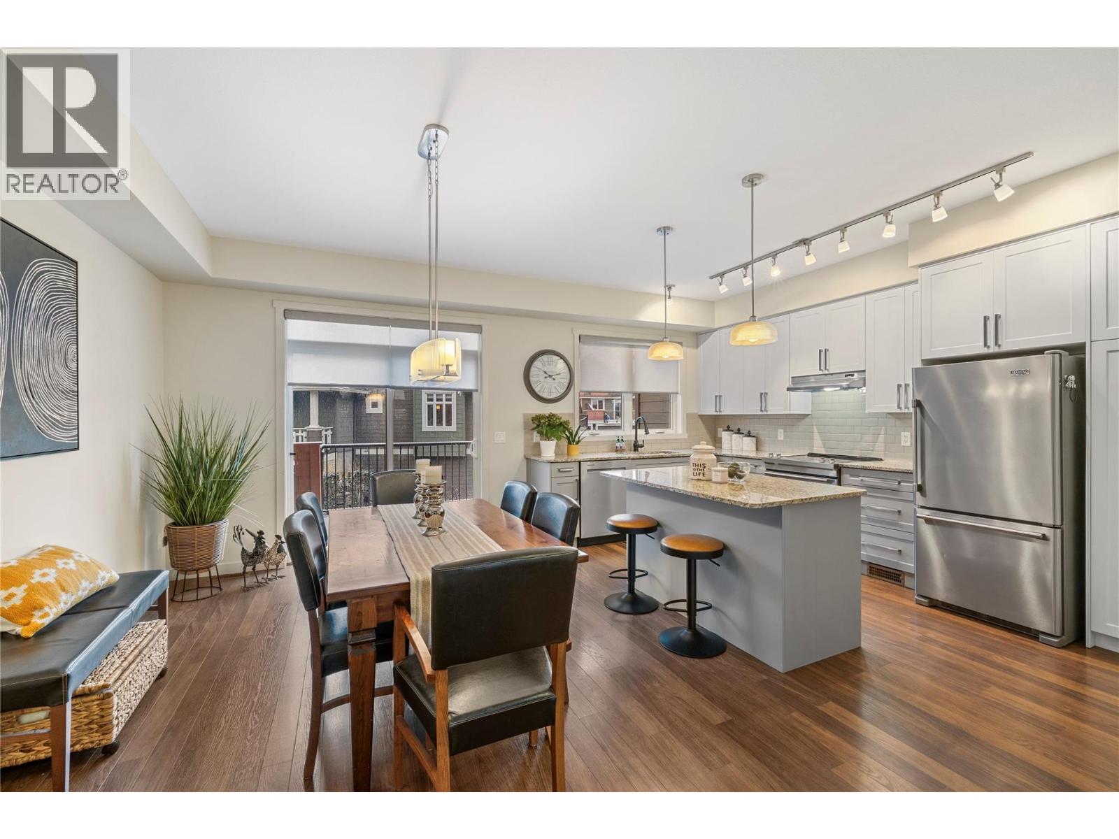 5451 South Perimeter Way, Kelowna, British Columbia  V1W 5H9 - Photo 11 - 10370277