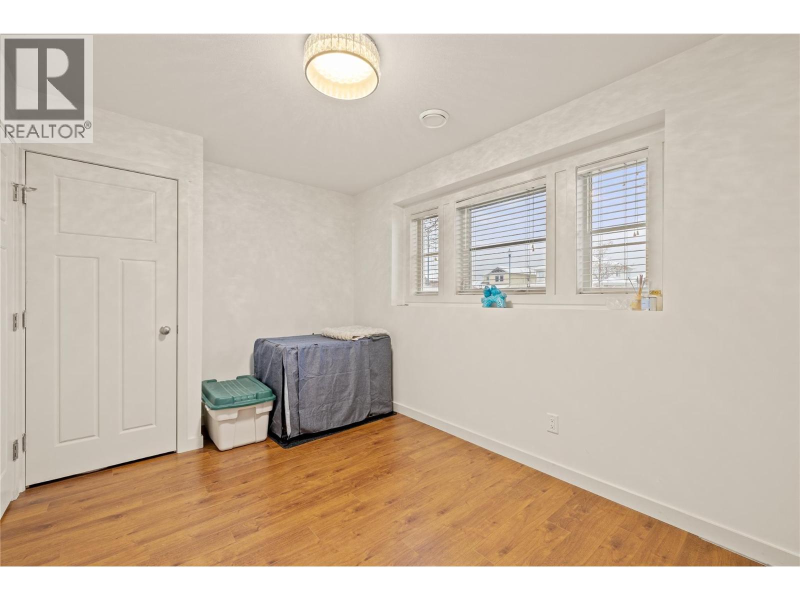 5451 South Perimeter Way, Kelowna, British Columbia  V1W 5H9 - Photo 28 - 10370277