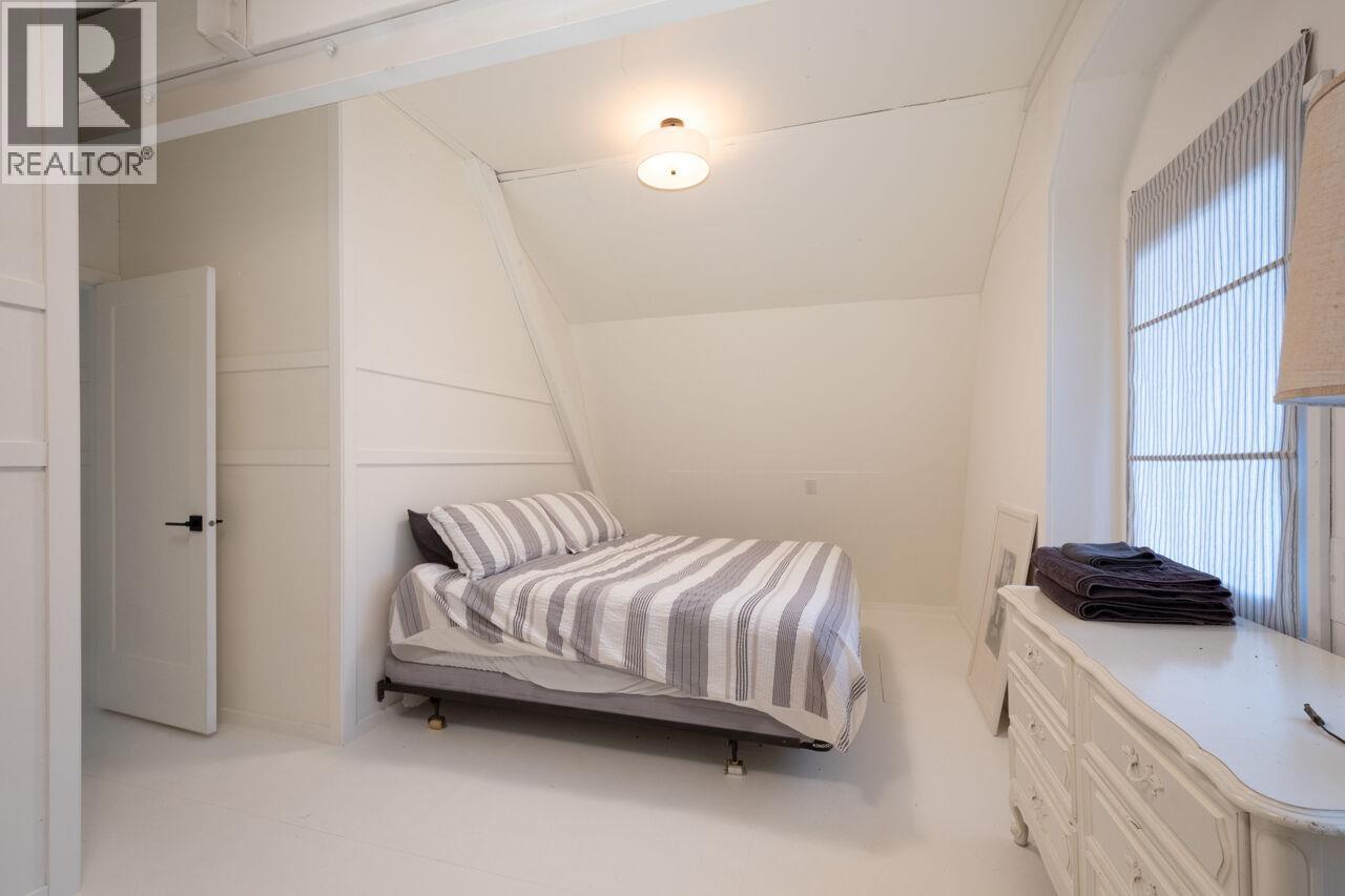 620 Laura Road, Bowen Island, British Columbia  V0N 1G2 - Photo 31 - R2983894