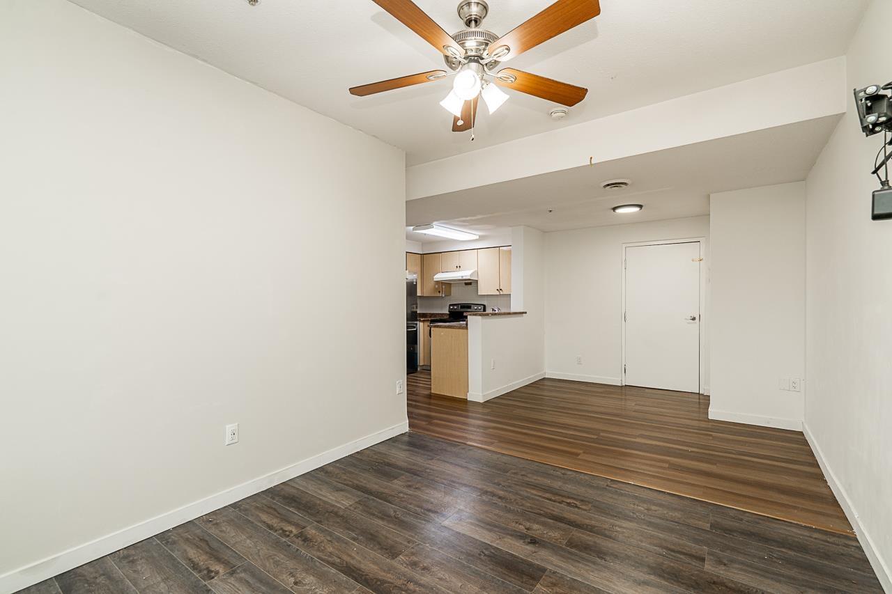 210 9278 120, Surrey, British Columbia  V3W 4B8 - Photo 12 - R3071755