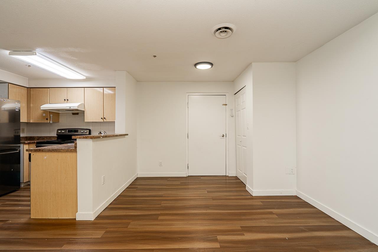 210 9278 120, Surrey, British Columbia  V3W 4B8 - Photo 14 - R3071755