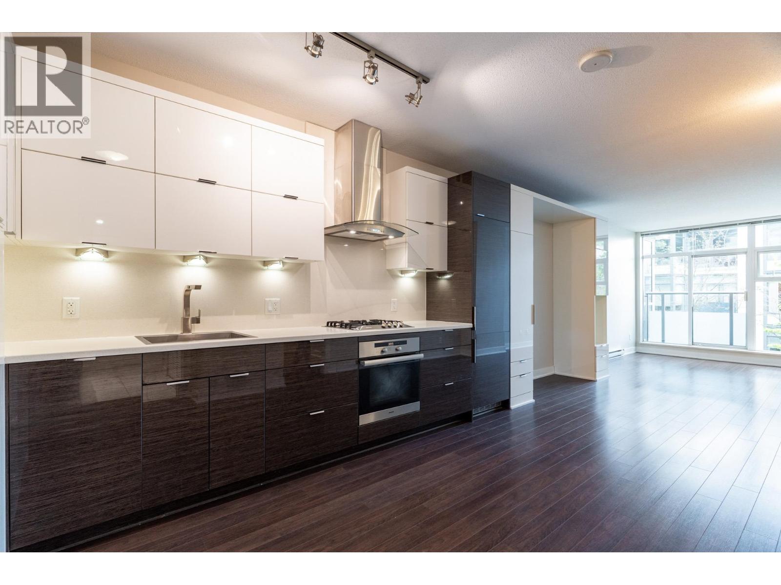 202 1777 W 7th Avenue, Vancouver, British Columbia  V6J 0E5 - Photo 2 - R3071676