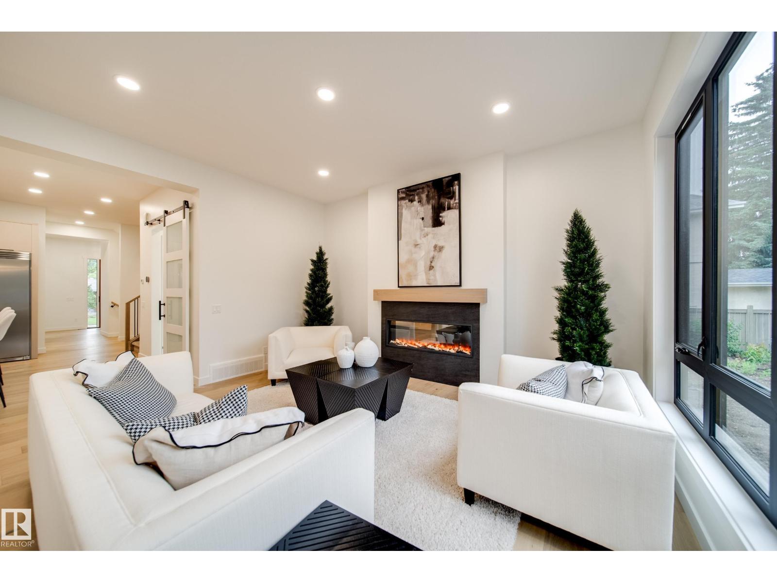 40a Valleyview Cr Nw, Edmonton, Alberta  T5R 5S6 - Photo 27 - E4467334