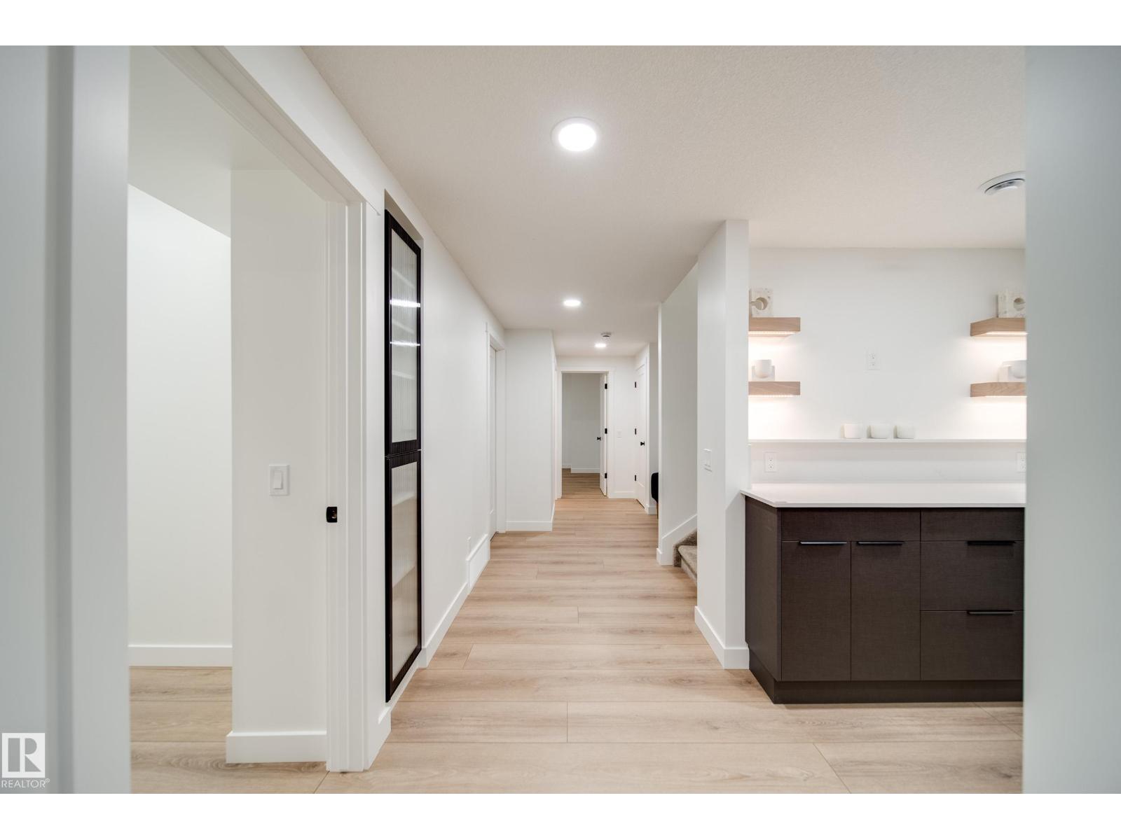 40a Valleyview Cr Nw, Edmonton, Alberta  T5R 5S6 - Photo 55 - E4467334