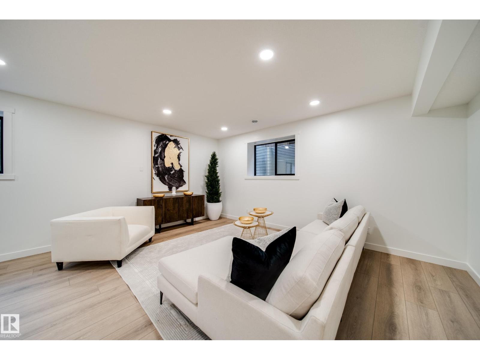 40a Valleyview Cr Nw, Edmonton, Alberta  T5R 5S6 - Photo 60 - E4467334