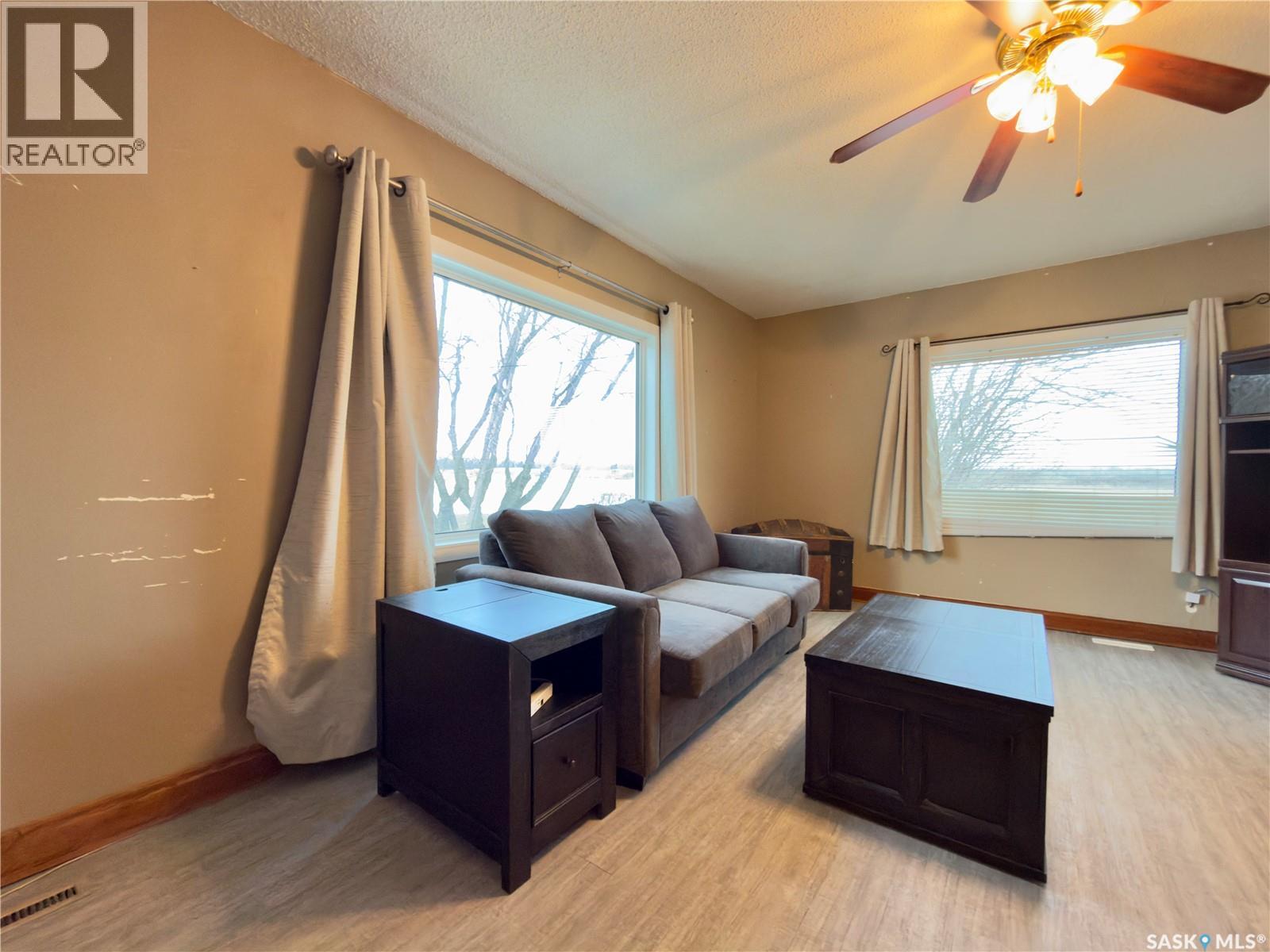 221 Elsa Street, Margo, Saskatchewan  S0A 2M0 - Photo 14 - SK025151