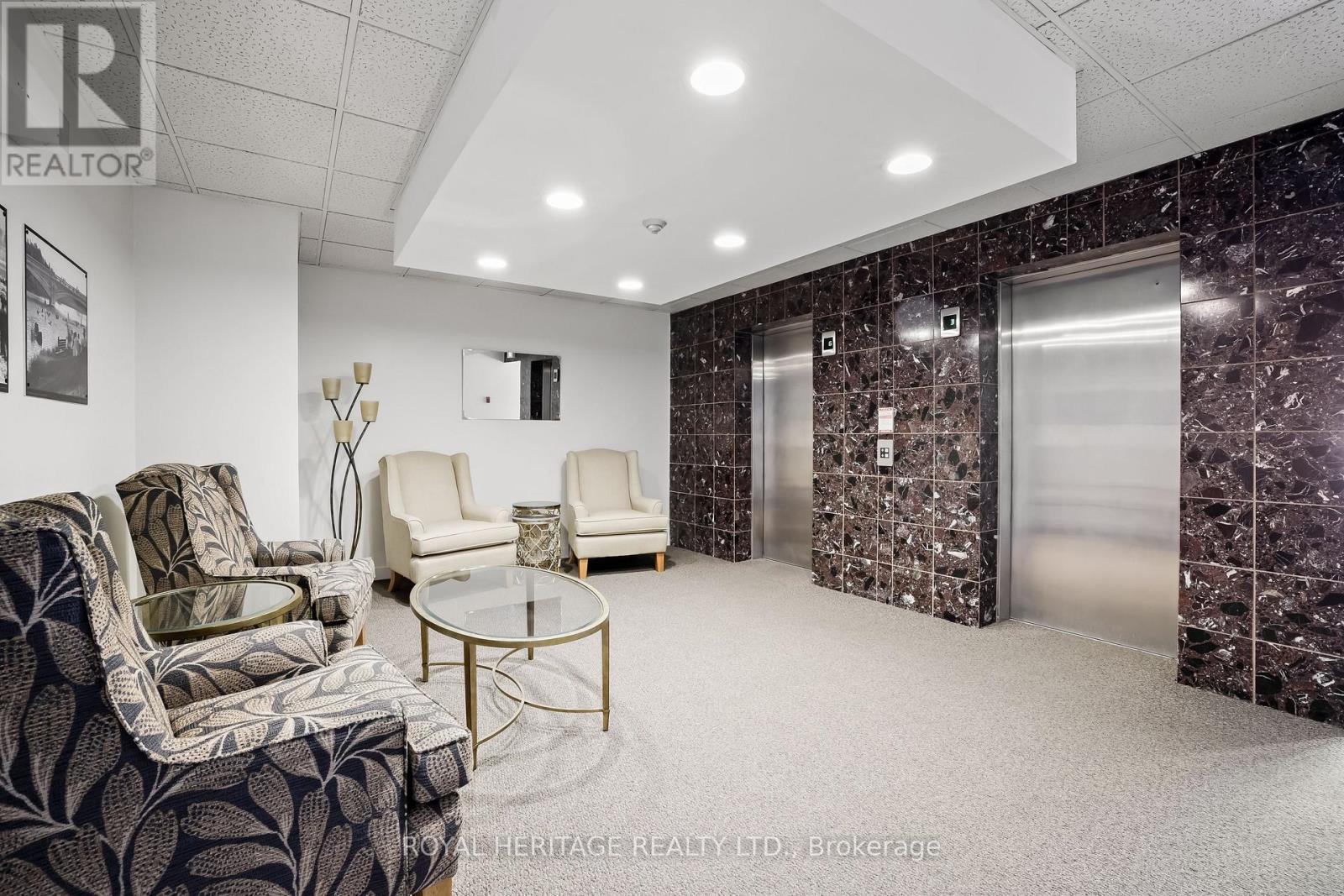 211 - 40 Auburn Street, Peterborough, Ontario  K9H 2G2 - Photo 4 - X12310268