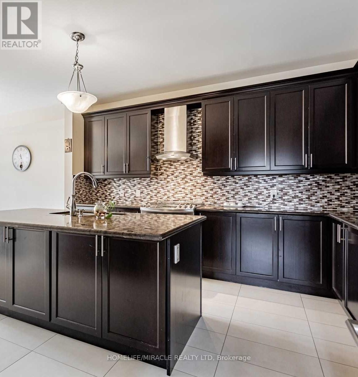 170 Maxwell Street, Toronto, Ontario  M3H 0B5 - Photo 10 - C12598294