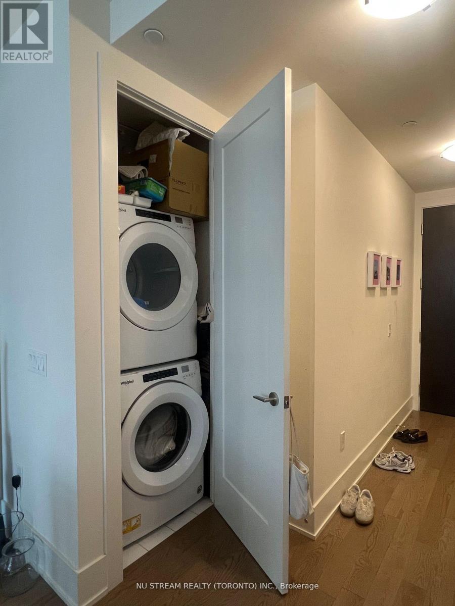 2802 - 330 Richmond Street W, Toronto, Ontario  M5V 0M4 - Photo 10 - C12598310