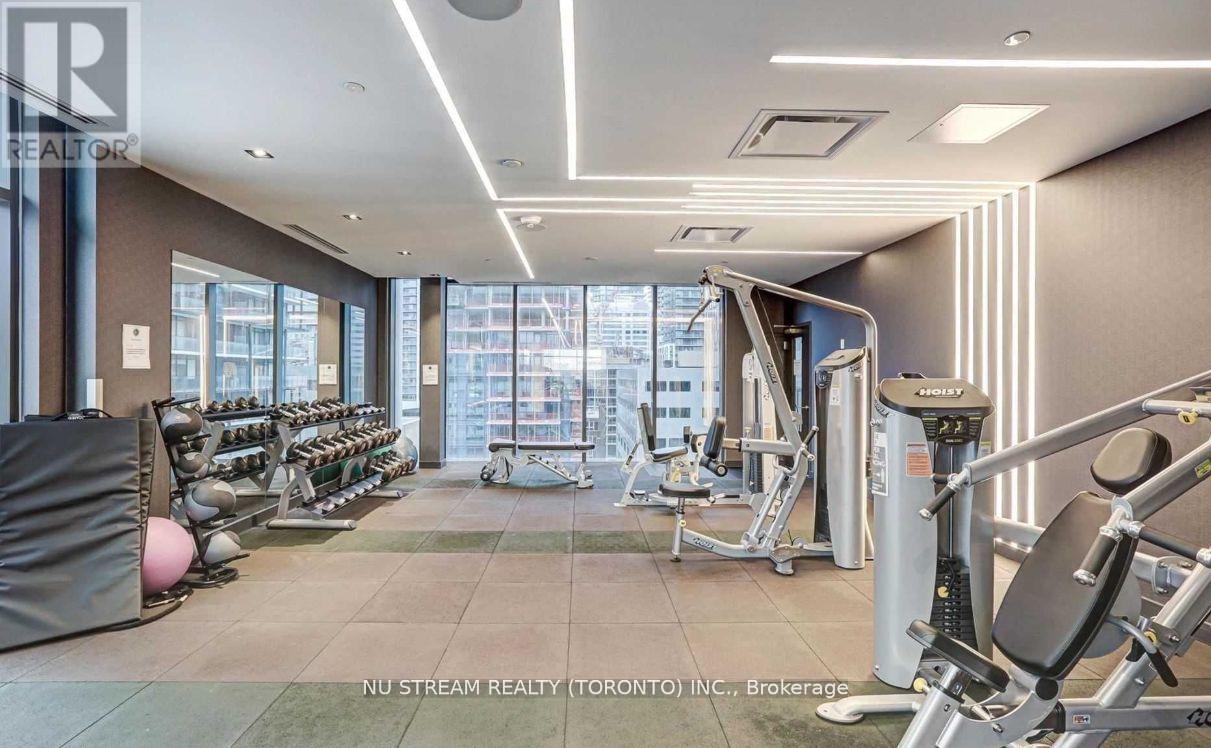 2802 - 330 Richmond Street W, Toronto, Ontario  M5V 0M4 - Photo 14 - C12598310