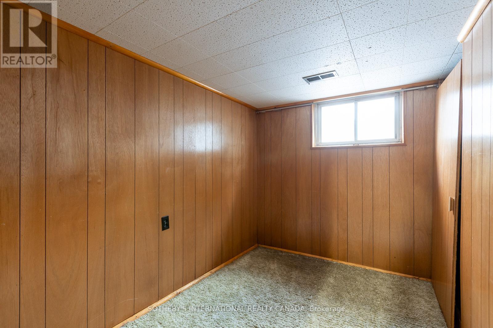 24 Douglas Crescent, Toronto, Ontario  M4W 2E7 - Photo 32 - C12598336