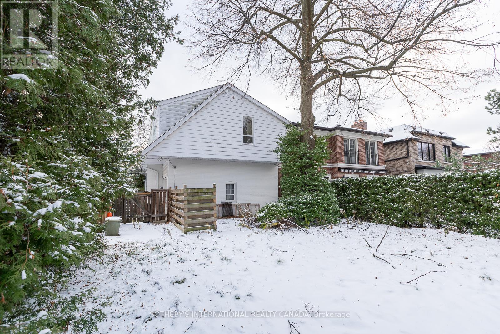 24 Douglas Crescent, Toronto, Ontario  M4W 2E7 - Photo 41 - C12598336