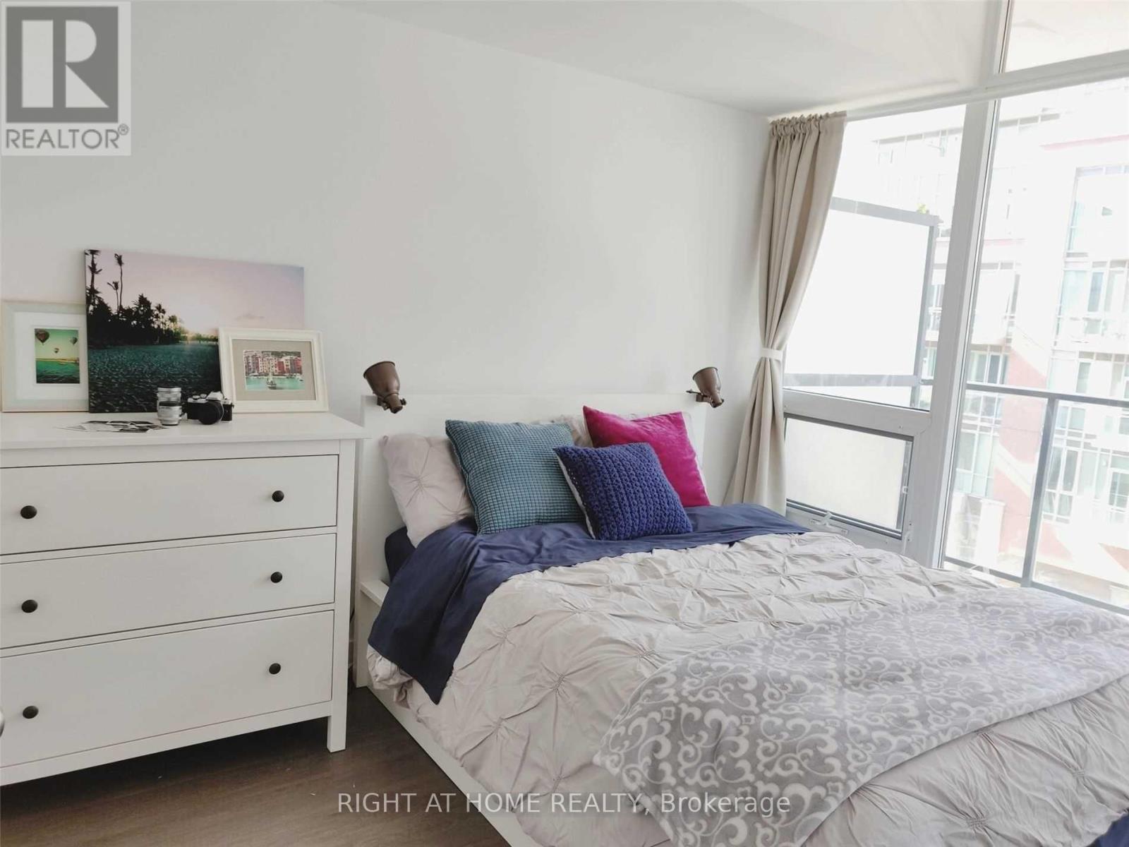 412 - 105 George Street, Toronto (Moss Park), Ontario  M5A 2N4 - Photo 4 - C12598378