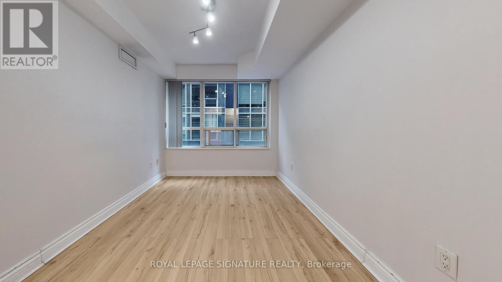 1030 - 250 Wellington Street W, Toronto, Ontario  M5V 3P6 - Photo 14 - C12598402