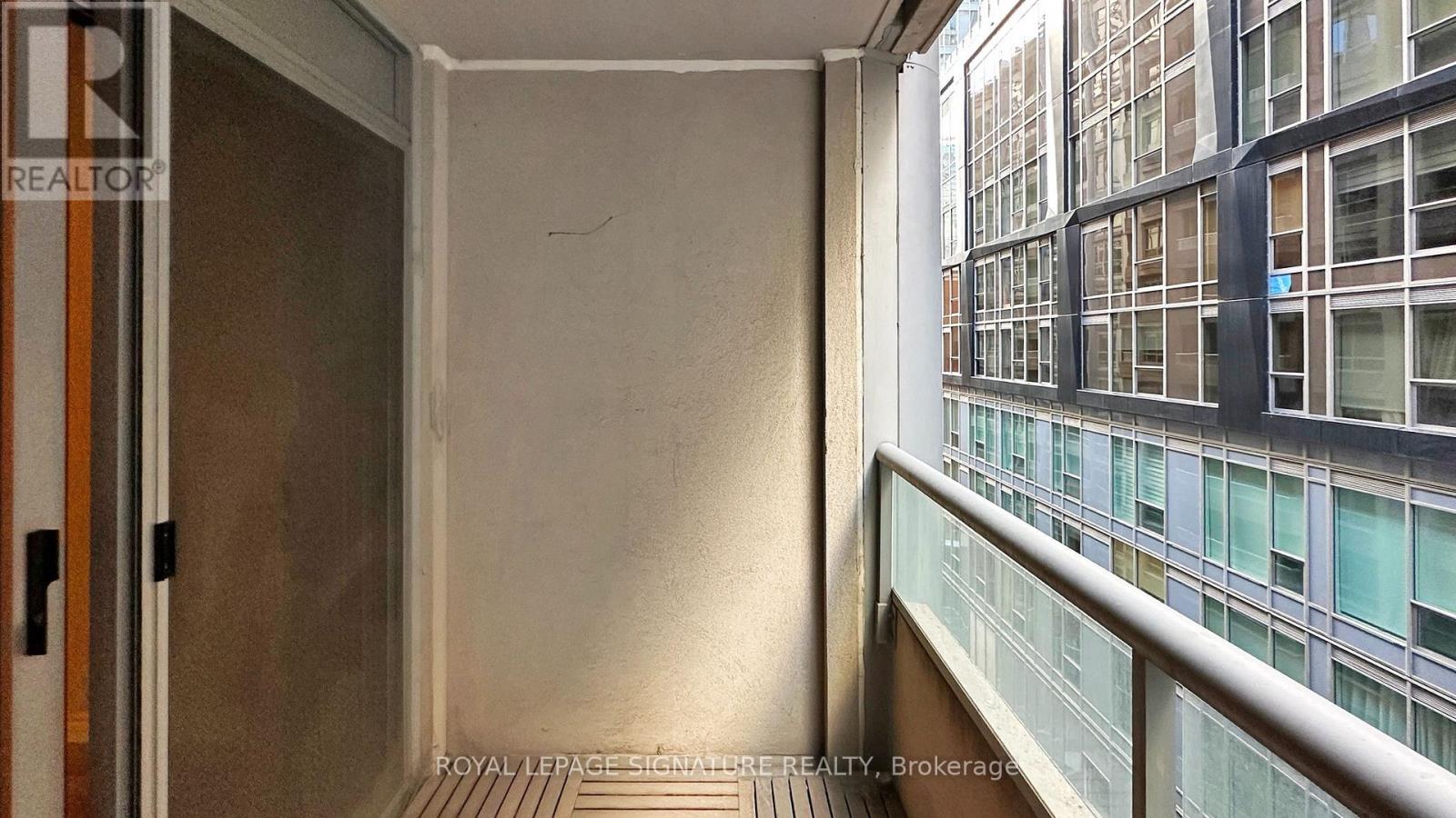 1030 - 250 Wellington Street W, Toronto, Ontario  M5V 3P6 - Photo 20 - C12598402