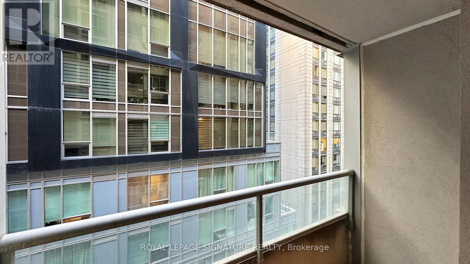 1030 - 250 Wellington Street W, Toronto, Ontario  M5V 3P6 - Photo 21 - C12598402