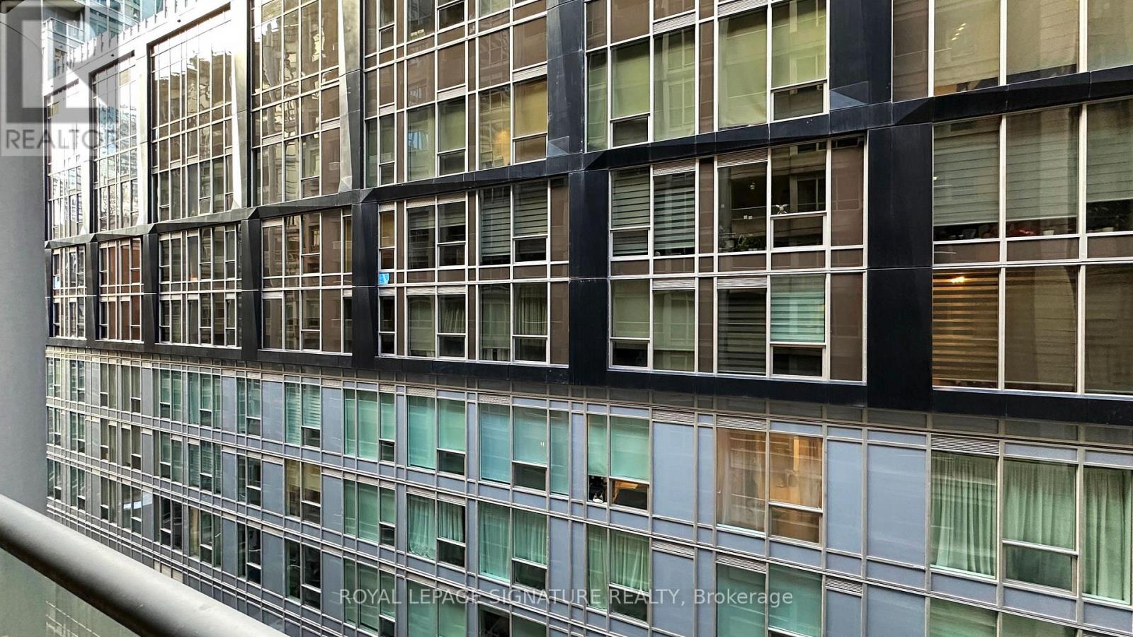 1030 - 250 Wellington Street W, Toronto, Ontario  M5V 3P6 - Photo 22 - C12598402