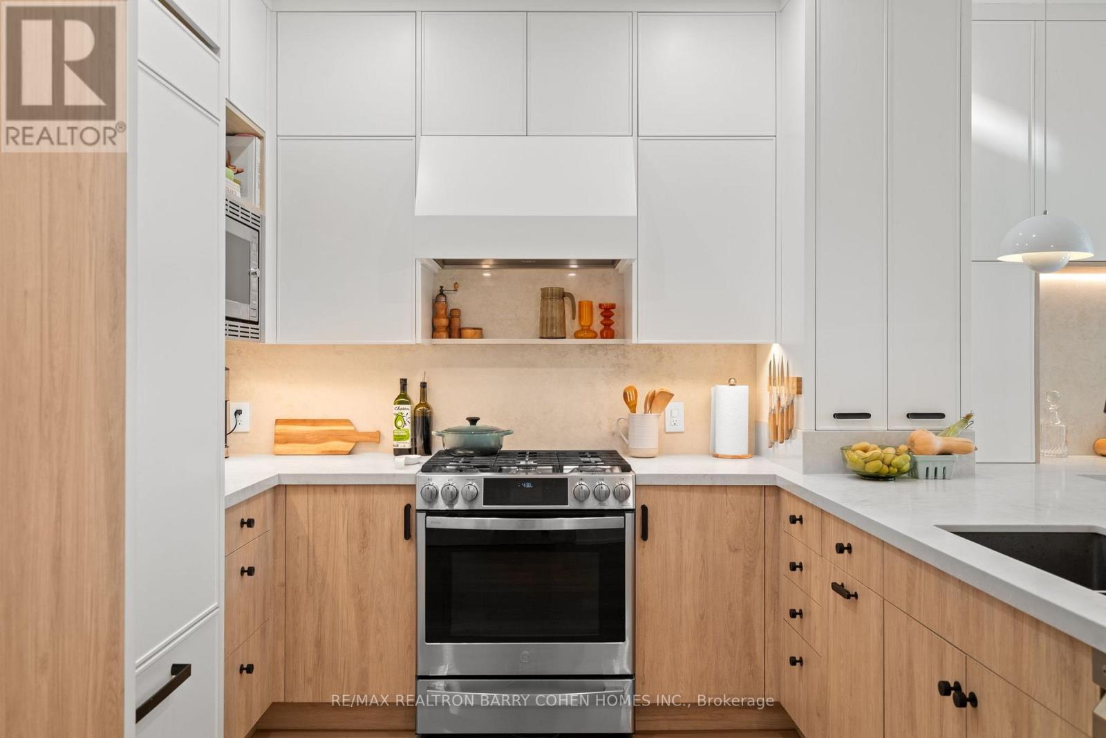 201 - 336 Davenport Road, Toronto, Ontario  M5R 1K6 - Photo 17 - C12598432