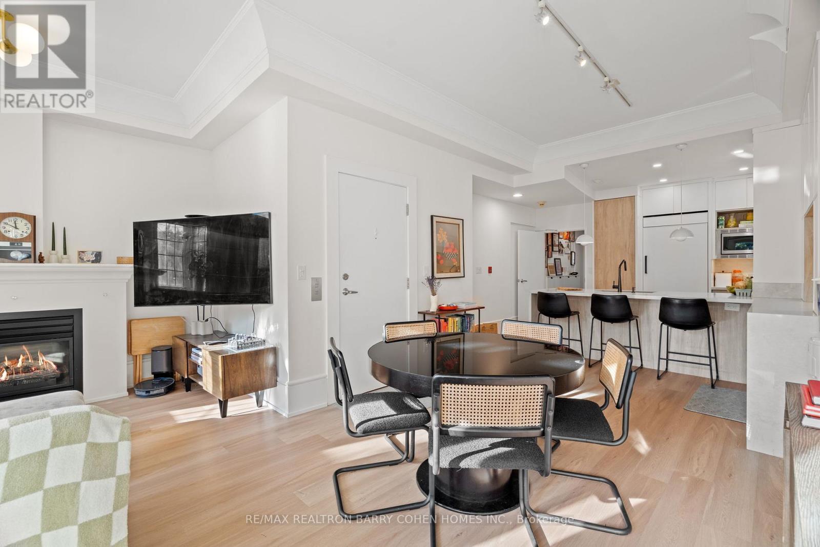 201 - 336 Davenport Road, Toronto, Ontario  M5R 1K6 - Photo 5 - C12598432