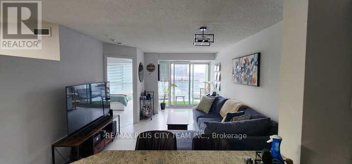 1013 - 125 Western Battery Road, Toronto, Ontario  M6K 3R8 - Photo 2 - C12598448