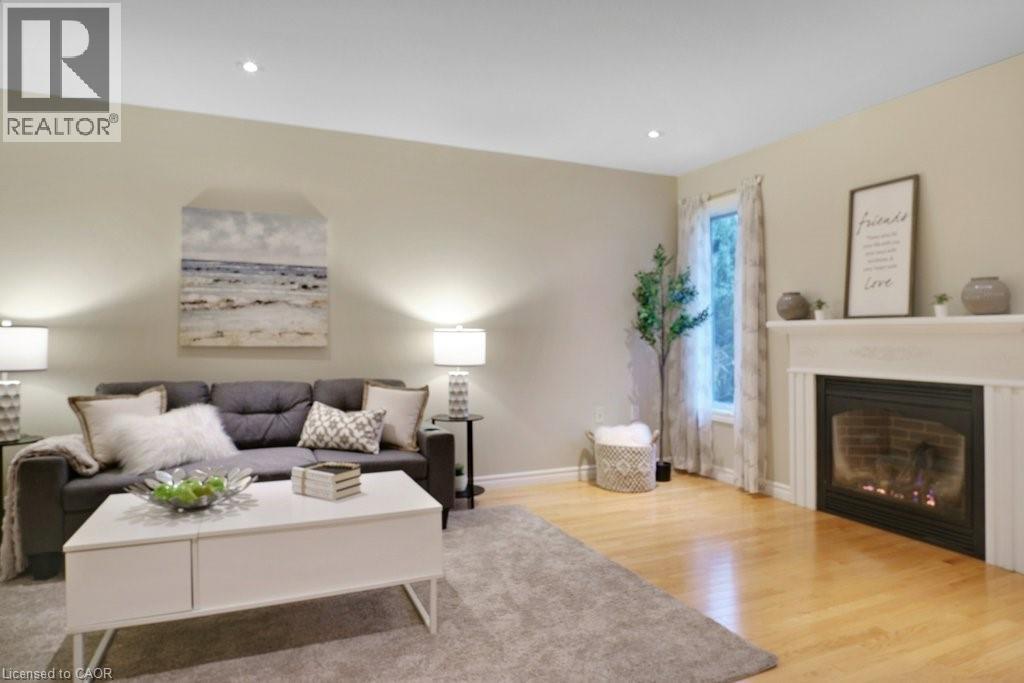 142 Gracehill Crescent, Freelton, Ontario  L8B 1A5 - Photo 9 - 40778334