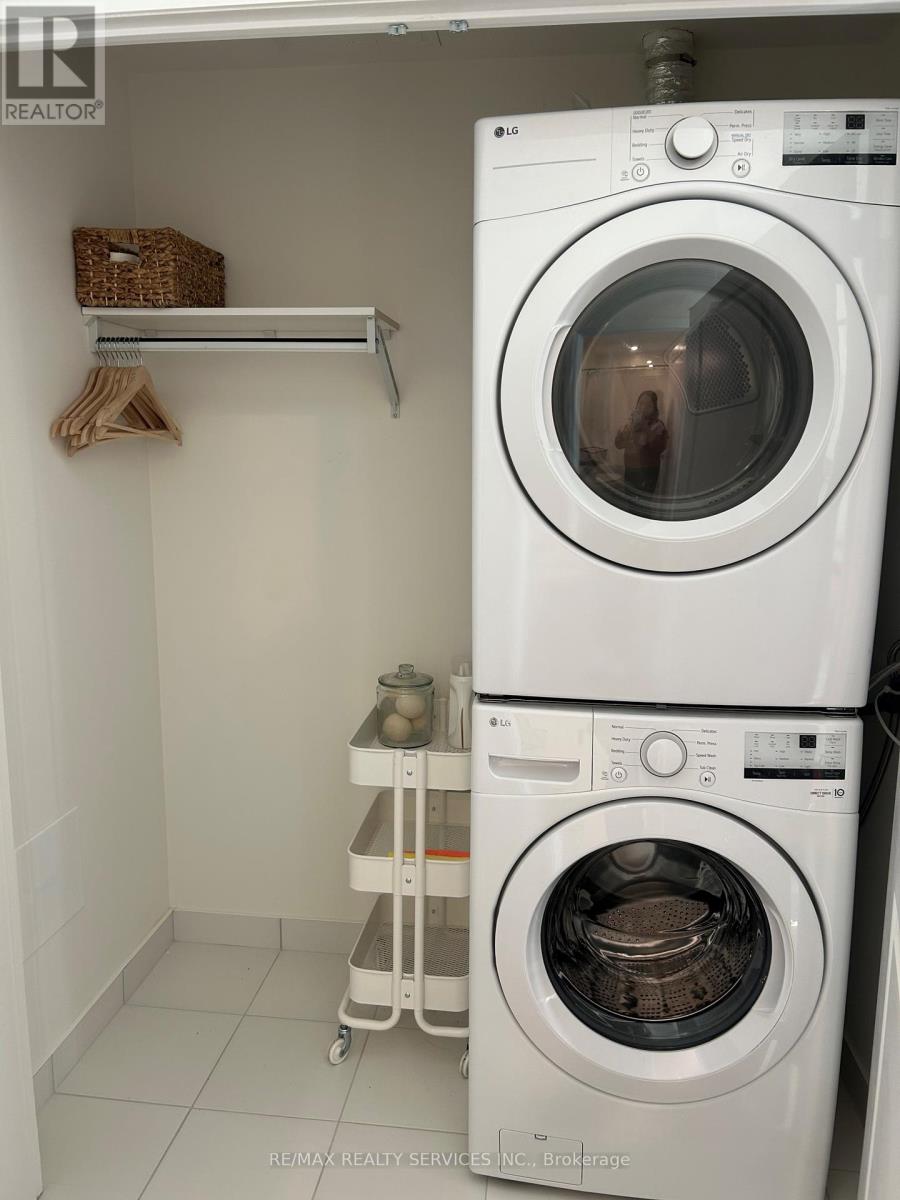 925 - 3270 Sheppard Avenue E, Toronto, Ontario  M1T 3K3 - Photo 7 - E12598320