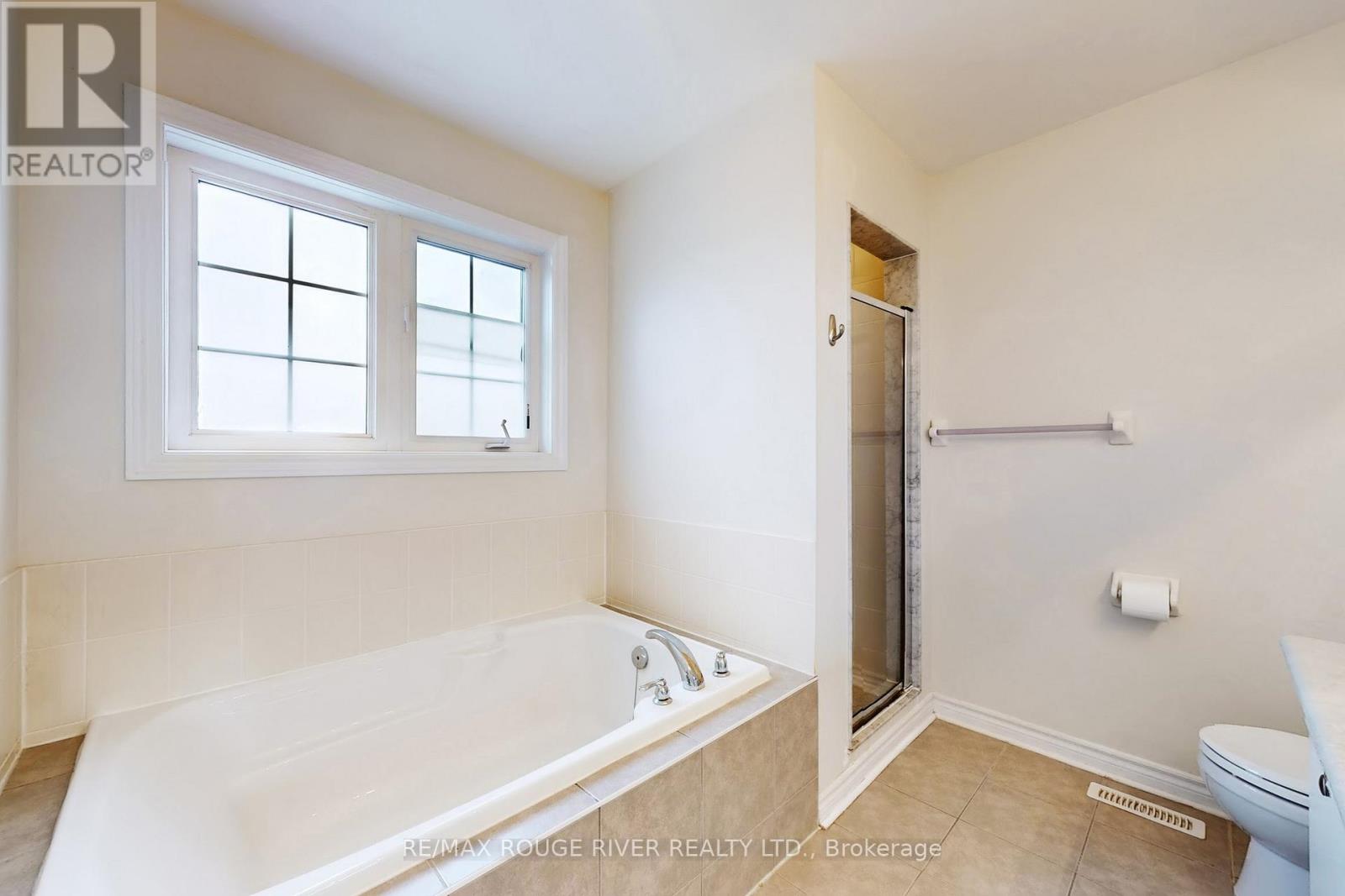 15 Adanac Drive, Whitby, Ontario  L1N 0J4 - Photo 25 - E12598332