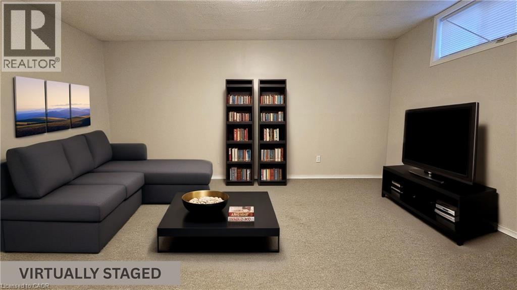 29 Folkstone Crescent, Kitchener, Ontario  N2E 2T1 - Photo 18 - 40790326