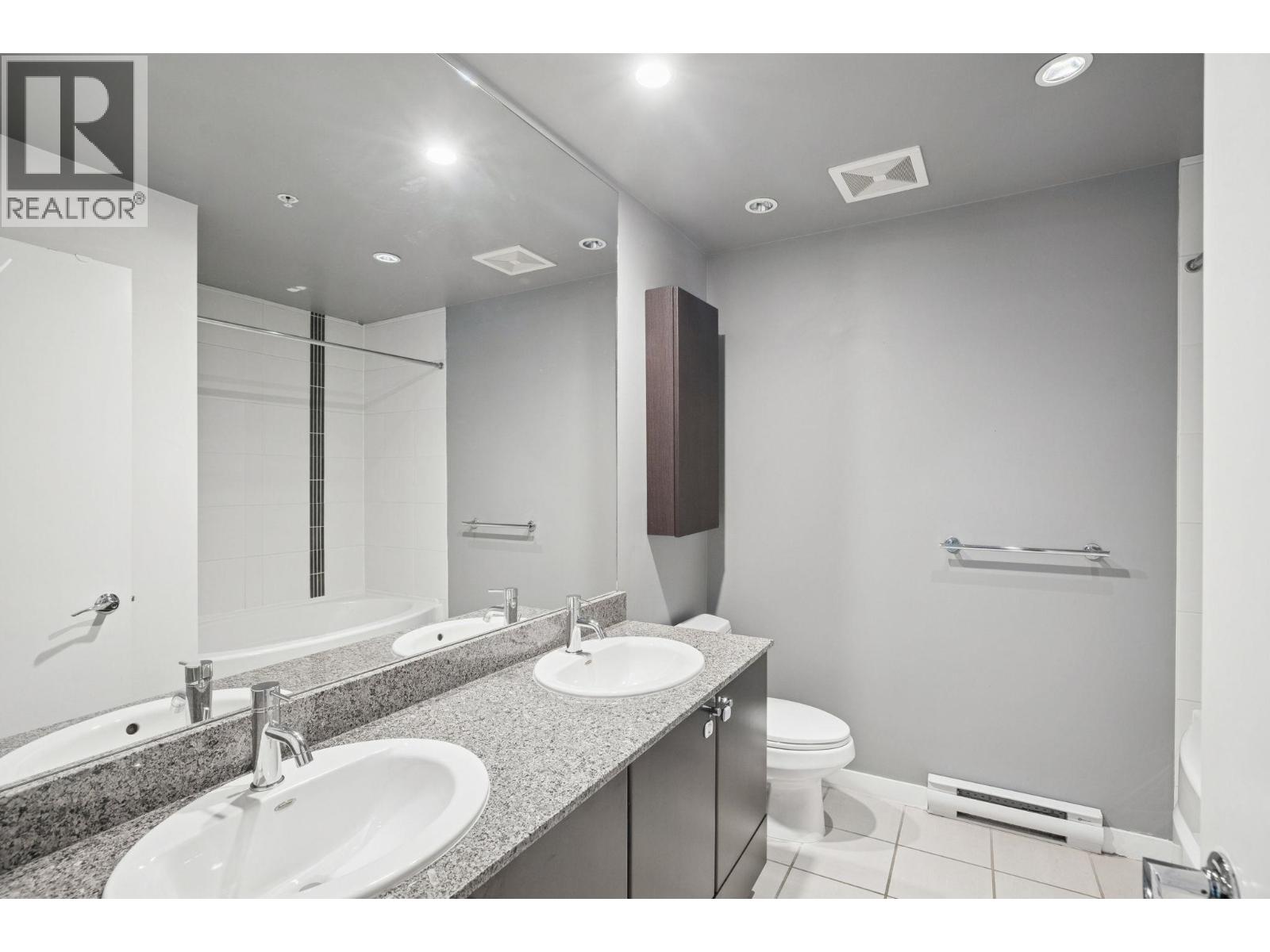 103 701 Klahanie Drive, Port Moody, British Columbia  V3H 5C6 - Photo 23 - R3071547