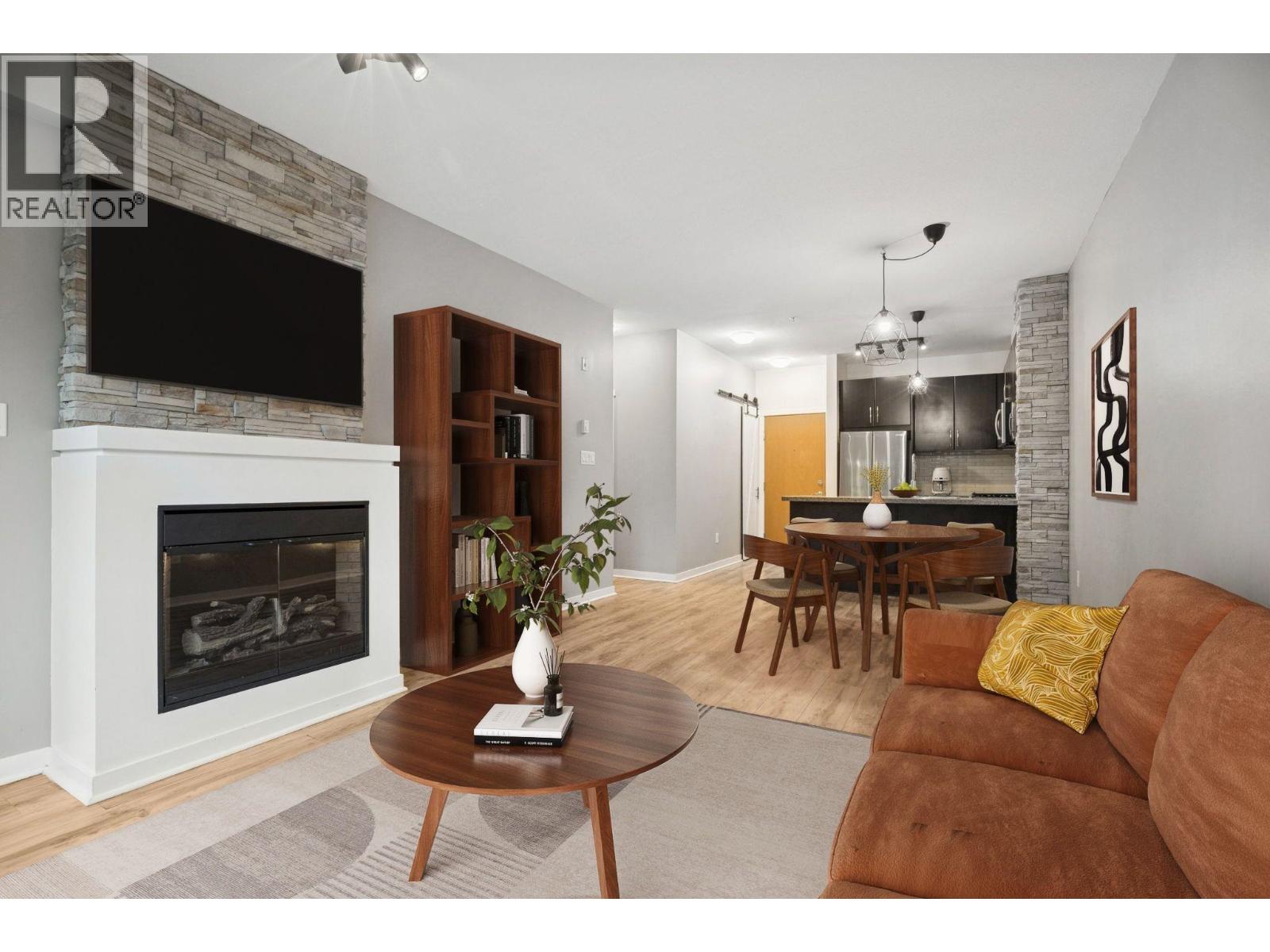 103 701 Klahanie Drive, Port Moody, British Columbia  V3H 5C6 - Photo 1 - R3071547