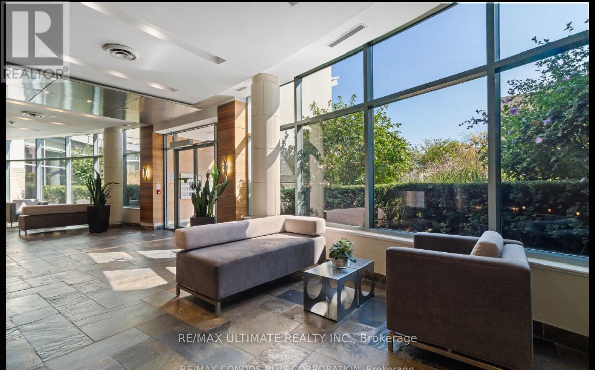 720 - 230 Queens Quay W, Toronto, Ontario  M5J 2Y7 - Photo 5 - C12592132