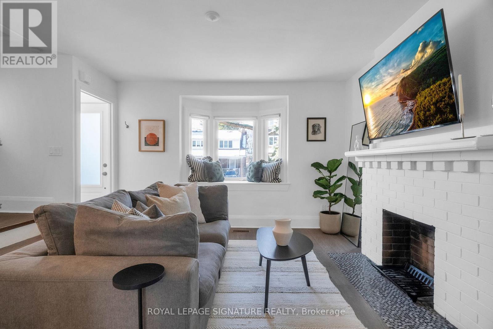 303 Forman Avenue, Toronto, Ontario  M4S 2S6 - Photo 2 - C12598220