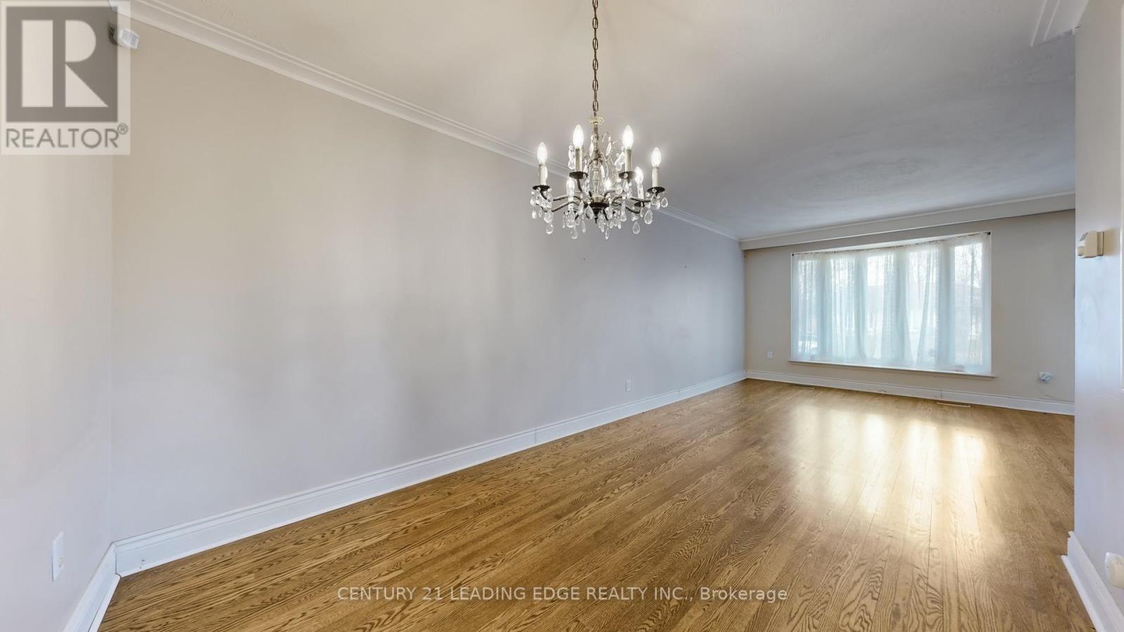 113 Sherwood Forest Drive, Markham, Ontario  L3P 1P9 - Photo 12 - N12598440