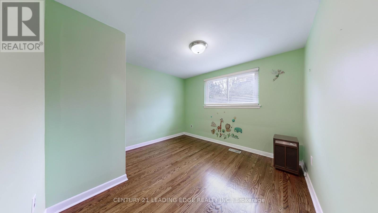 113 Sherwood Forest Drive, Markham, Ontario  L3P 1P9 - Photo 27 - N12598440