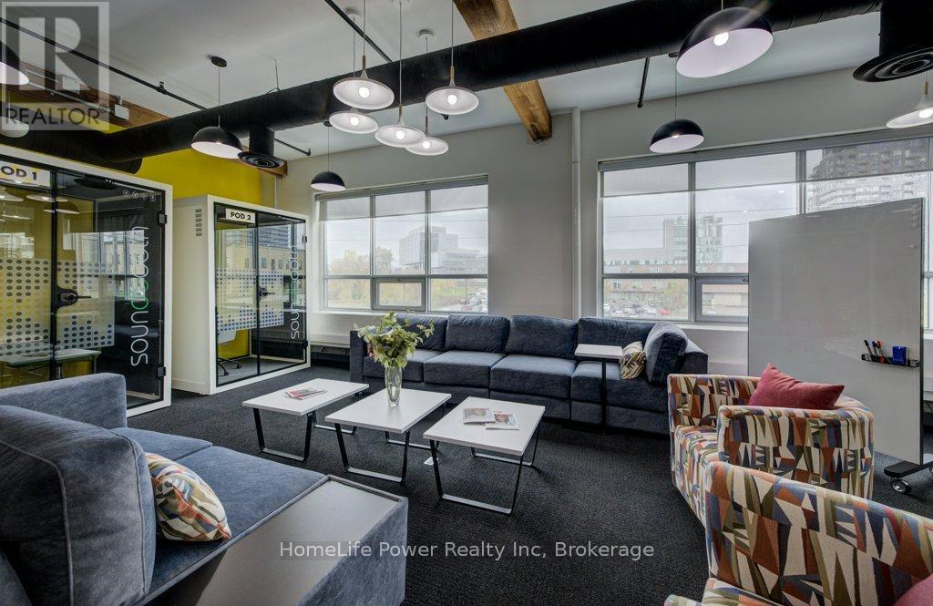 300 - 6 - 72 Victoria Street S, Kitchener, Ontario  N2G 4Y9 - Photo 41 - X12430046