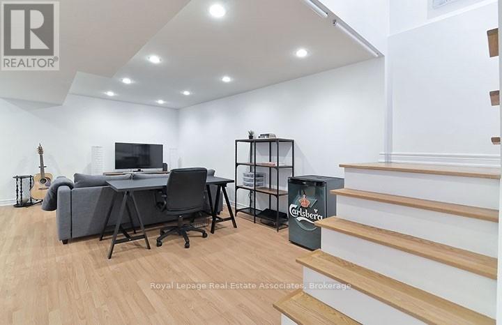 4302 Shelby Crescent, Mississauga, Ontario  L4W 3T3 - Photo 20 - W12598330