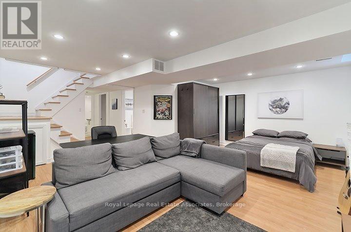 4302 Shelby Crescent, Mississauga, Ontario  L4W 3T3 - Photo 21 - W12598330