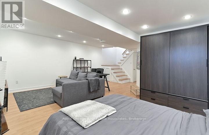 4302 Shelby Crescent, Mississauga, Ontario  L4W 3T3 - Photo 22 - W12598330