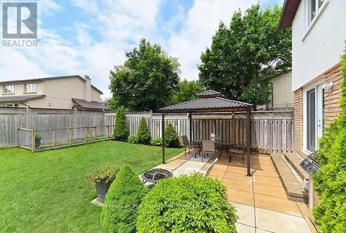 4302 Shelby Crescent, Mississauga, Ontario  L4W 3T3 - Photo 26 - W12598330